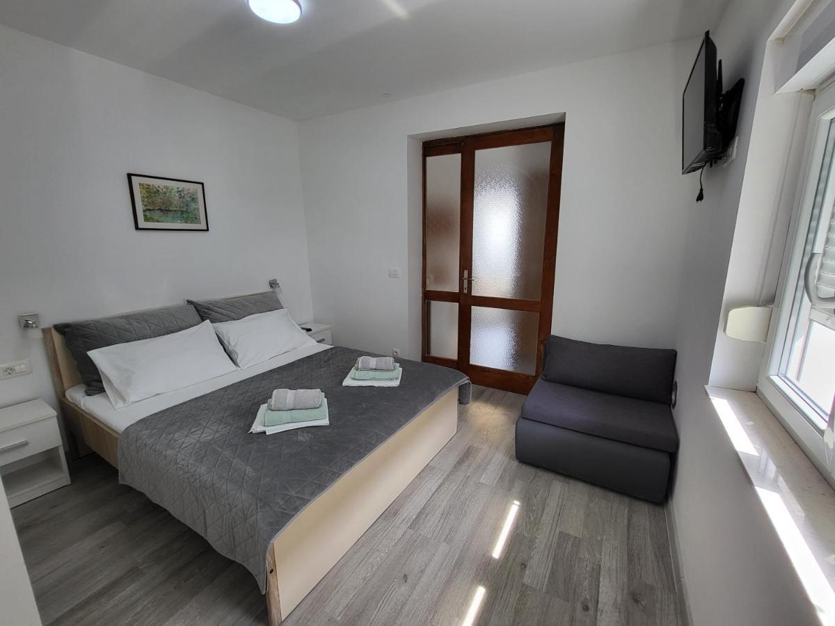 E&A Apartamento Baška Voda Exterior foto