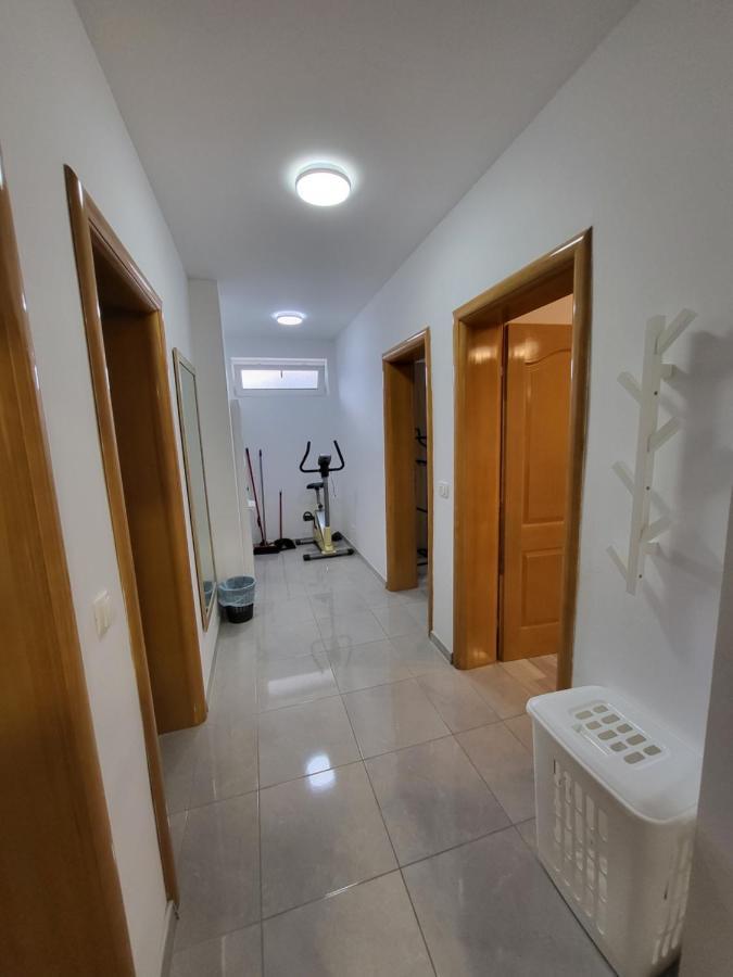 E&A Apartamento Baška Voda Exterior foto