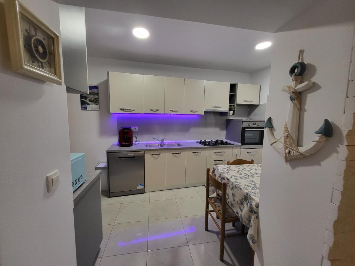 E&A Apartamento Baška Voda Exterior foto