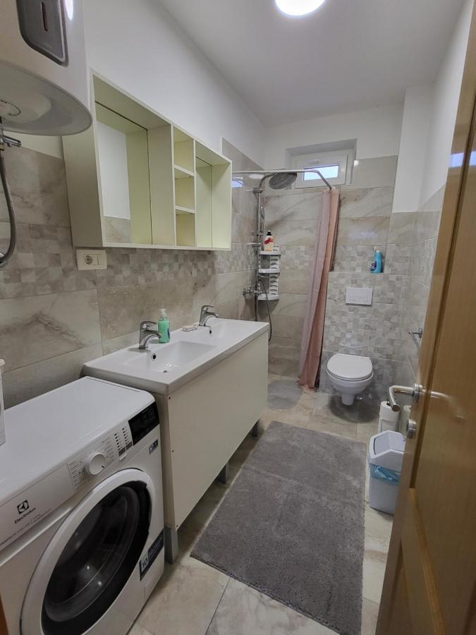 E&A Apartamento Baška Voda Exterior foto