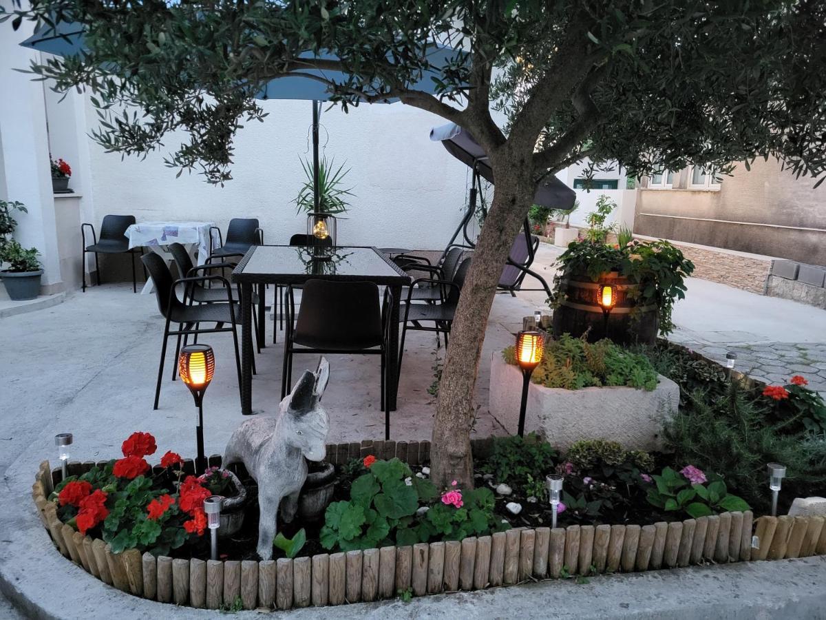 E&A Apartamento Baška Voda Exterior foto